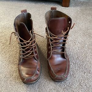 Mens— LL BEAN, crepe sole Moccasin boot